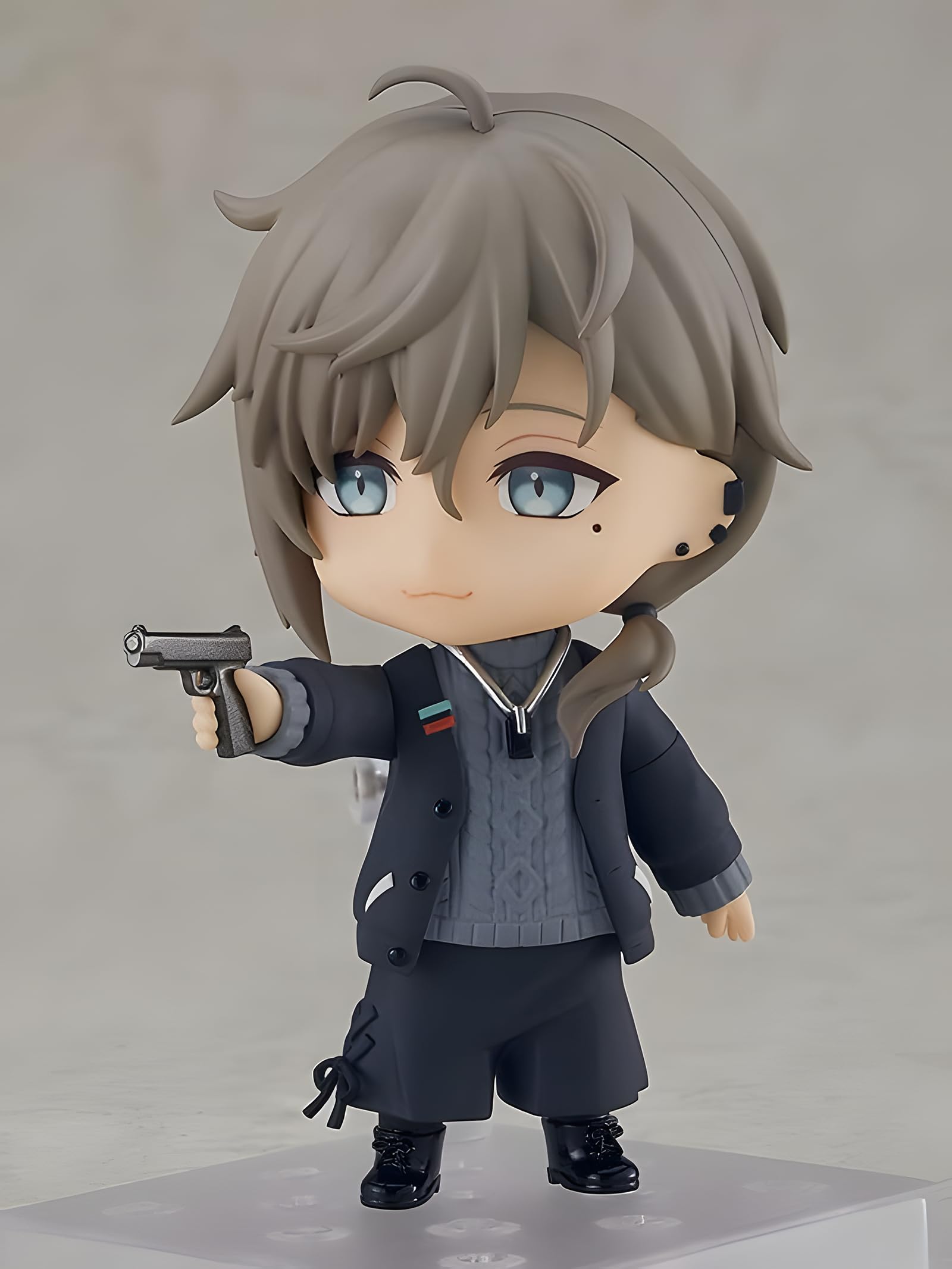 Amazon.co.jp: ねんどろいど にじさんじ 叶 10cm フィギュア